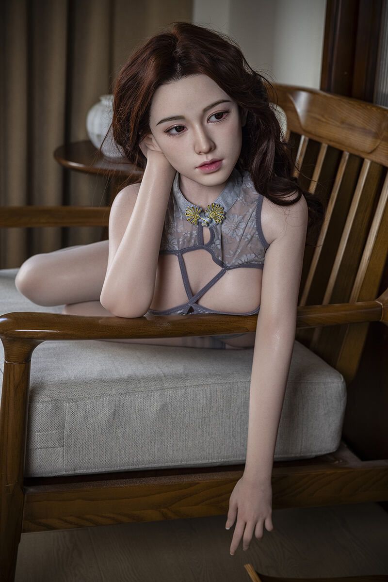 Picture of Starpery Doll 151cm/4ft11 B-cup Silicone Sex Doll – Nina [In Stock | US Only] (W.R. 4.0 Version)