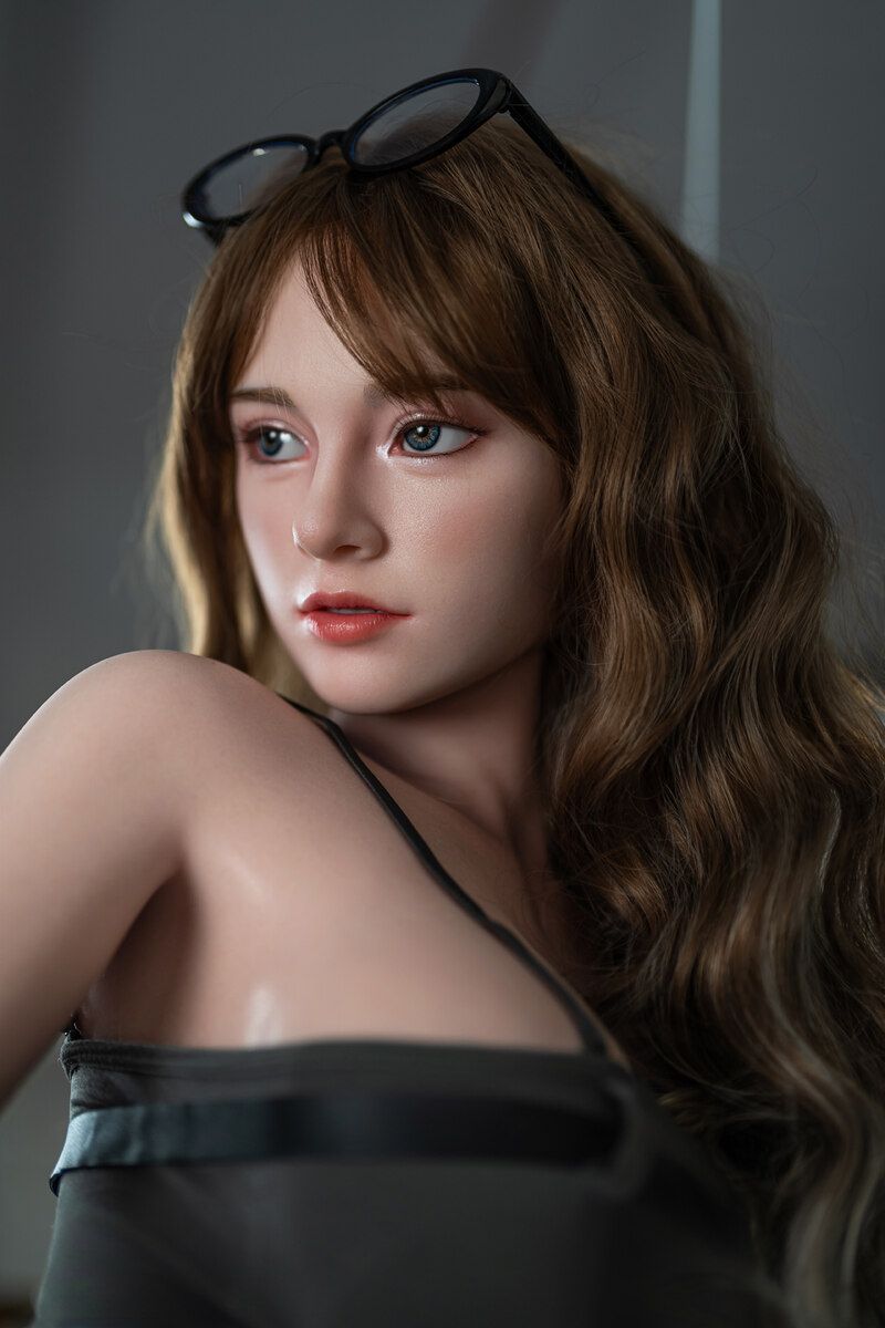 Picture of 170cm/5ft7 D-cup Silicone Head Hybrid Sex Doll – M12