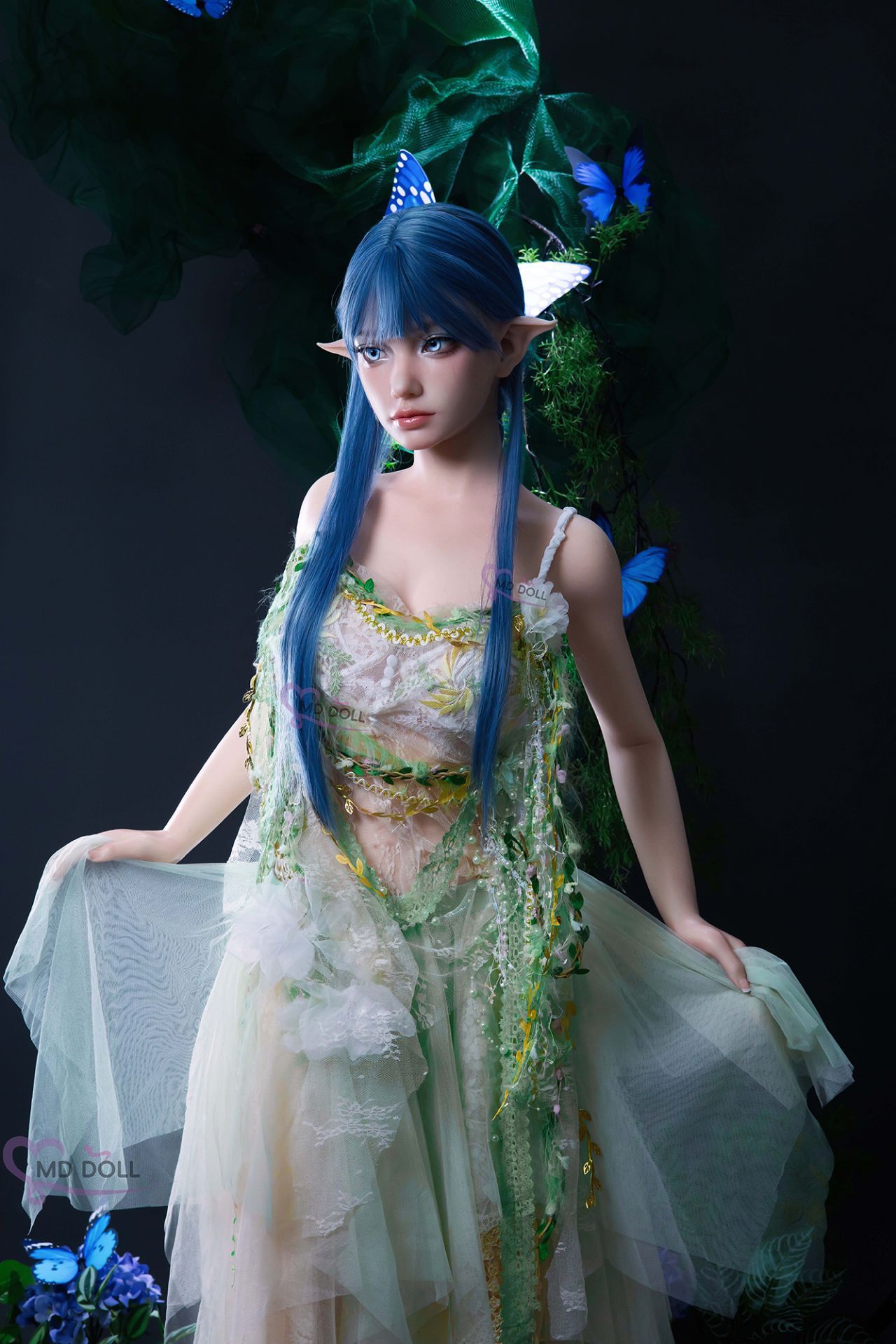 Picture of 150cm / 4ft9 D-cup Sophia full silicone sex doll (M-24)