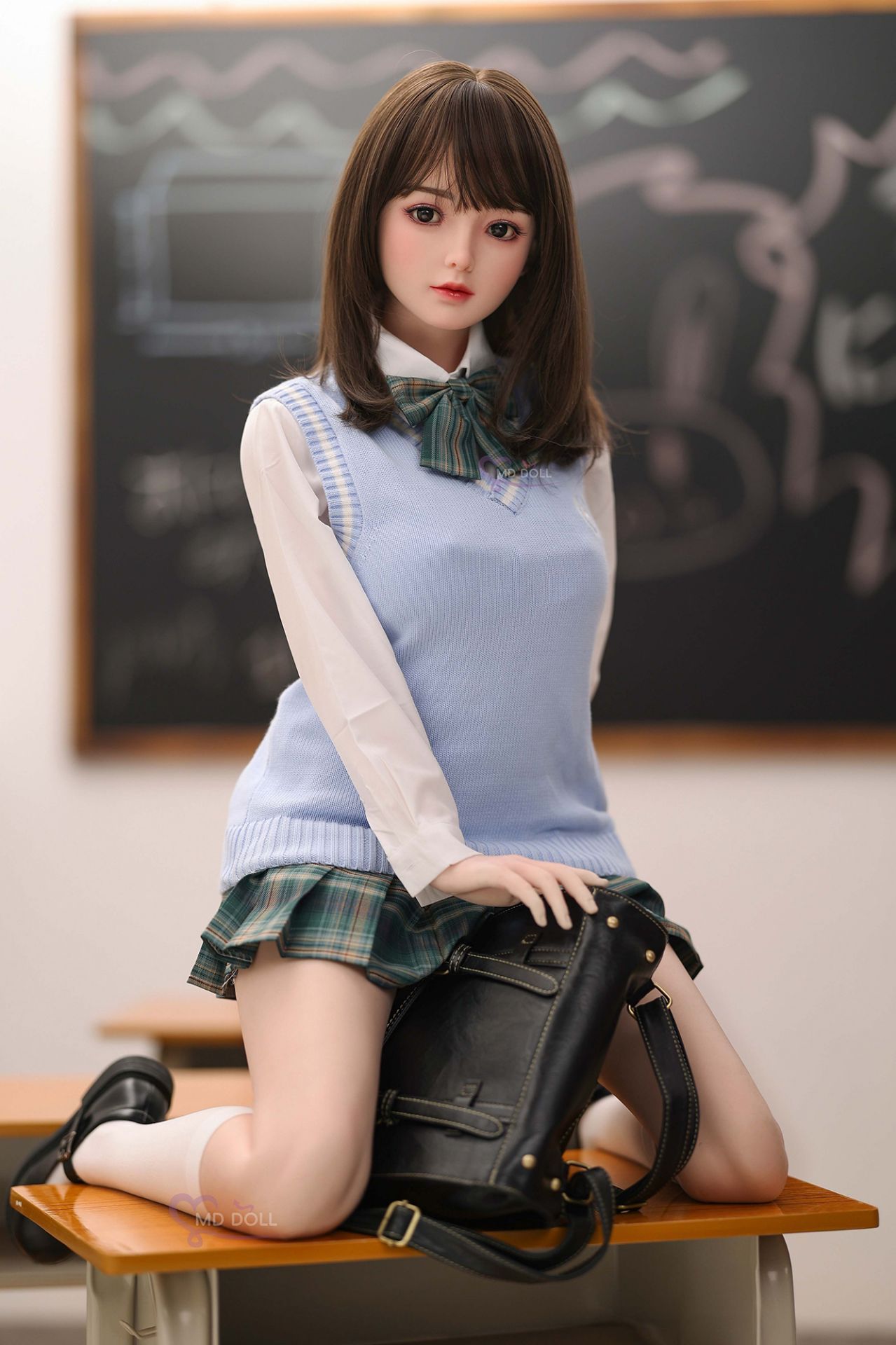 Picture of 150cm / 4ft9 D-cup Letitia full silicone sex doll (M-9)