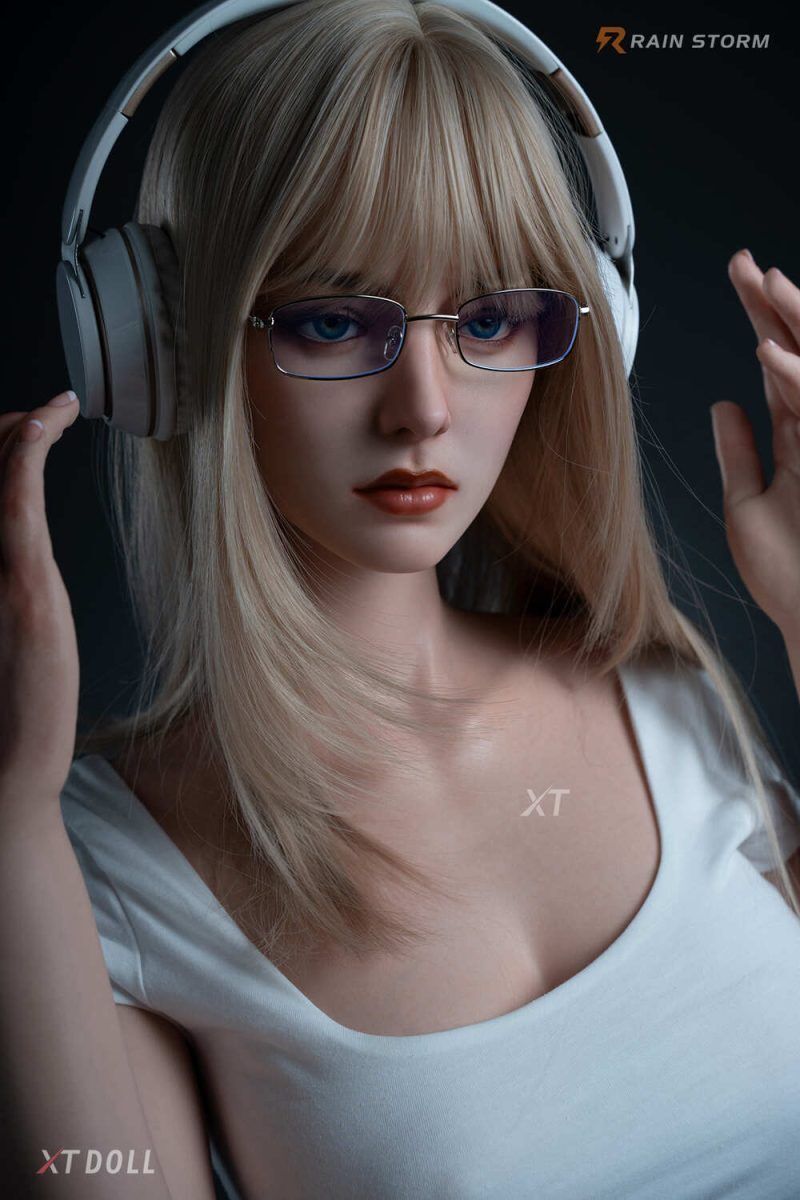 Picture of 163cm/5ft4 F-cup Silicone Sex Doll – Irina