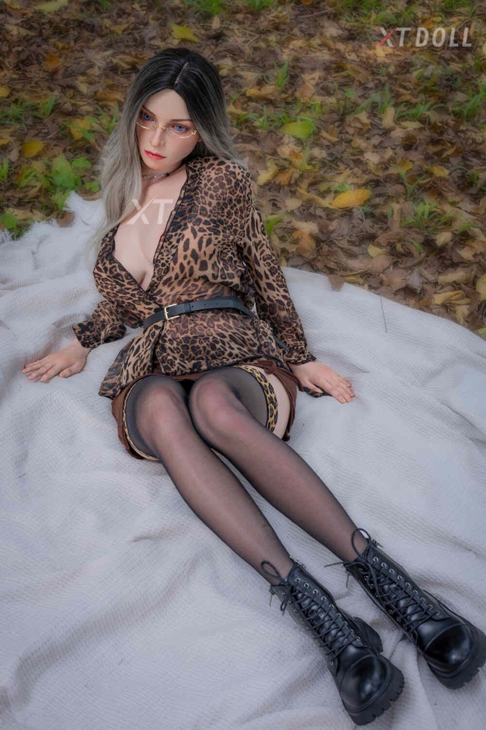 Picture of 165cm/5ft5 E-cup Silicone Sex Doll – Melanie