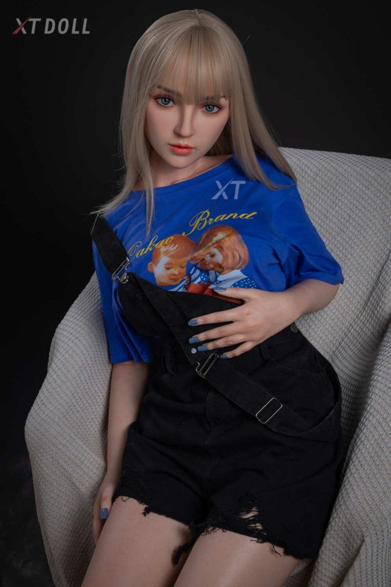 Picture of 164cm/5ft5 C-cup Silicone Sex Doll – Lisa
