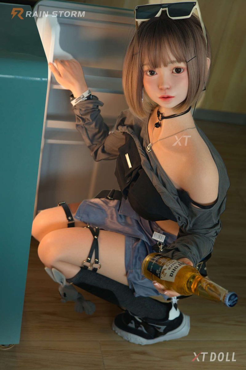 Picture of 157cm/5ft2 D-cup Silicone Sex Doll – Susan