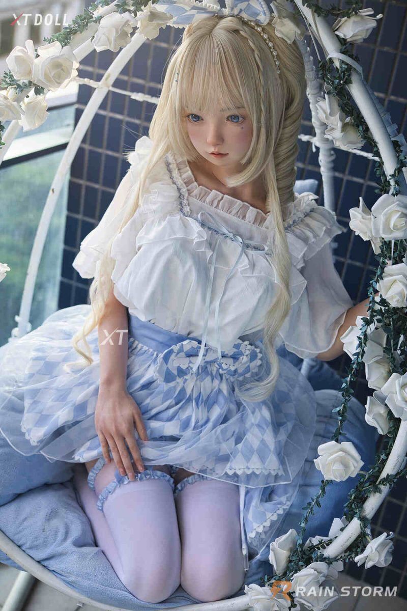 Picture of 157cm/5ft2 D-cup Silicone Sex Doll – Emi