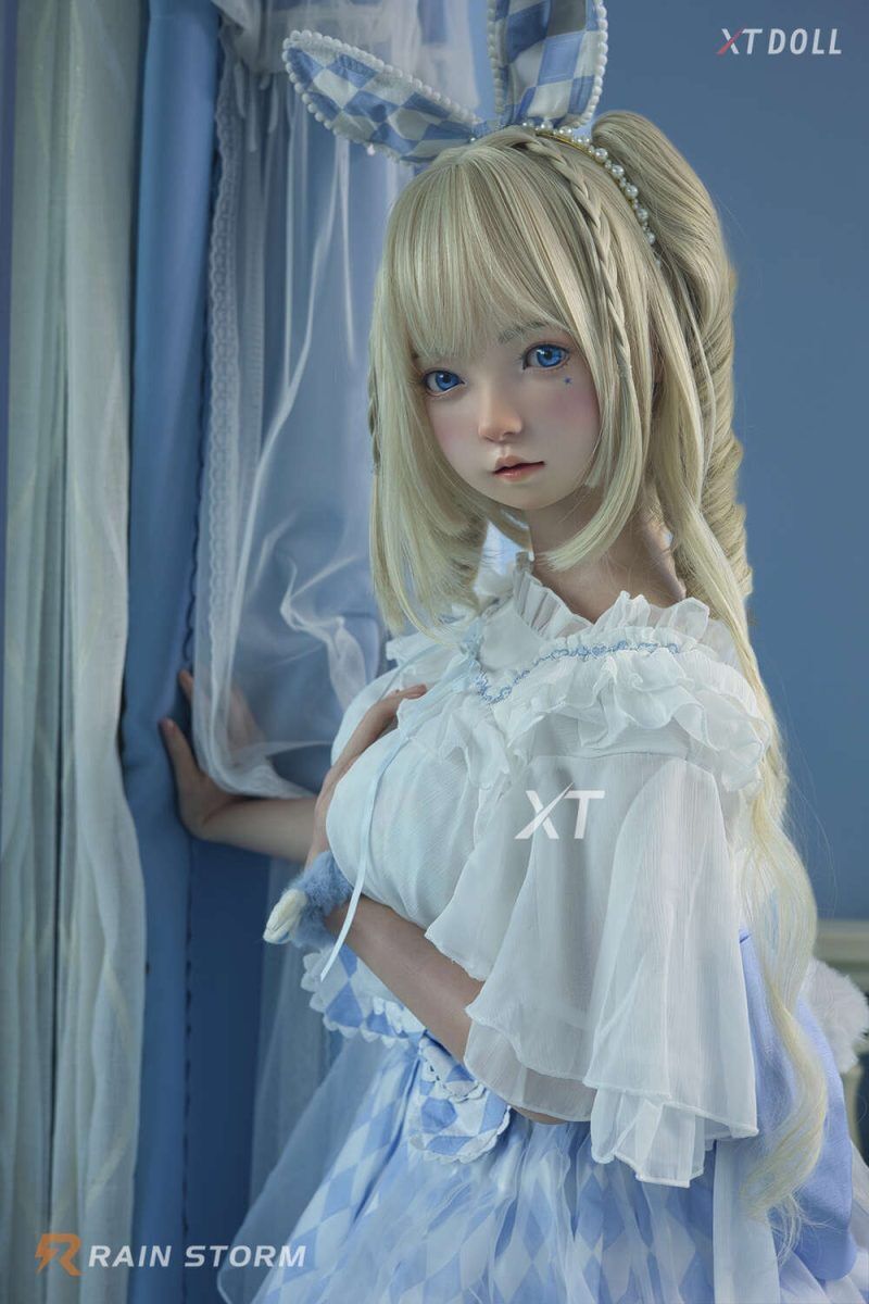 Picture of 157cm/5ft2 D-cup Silicone Sex Doll – Emi