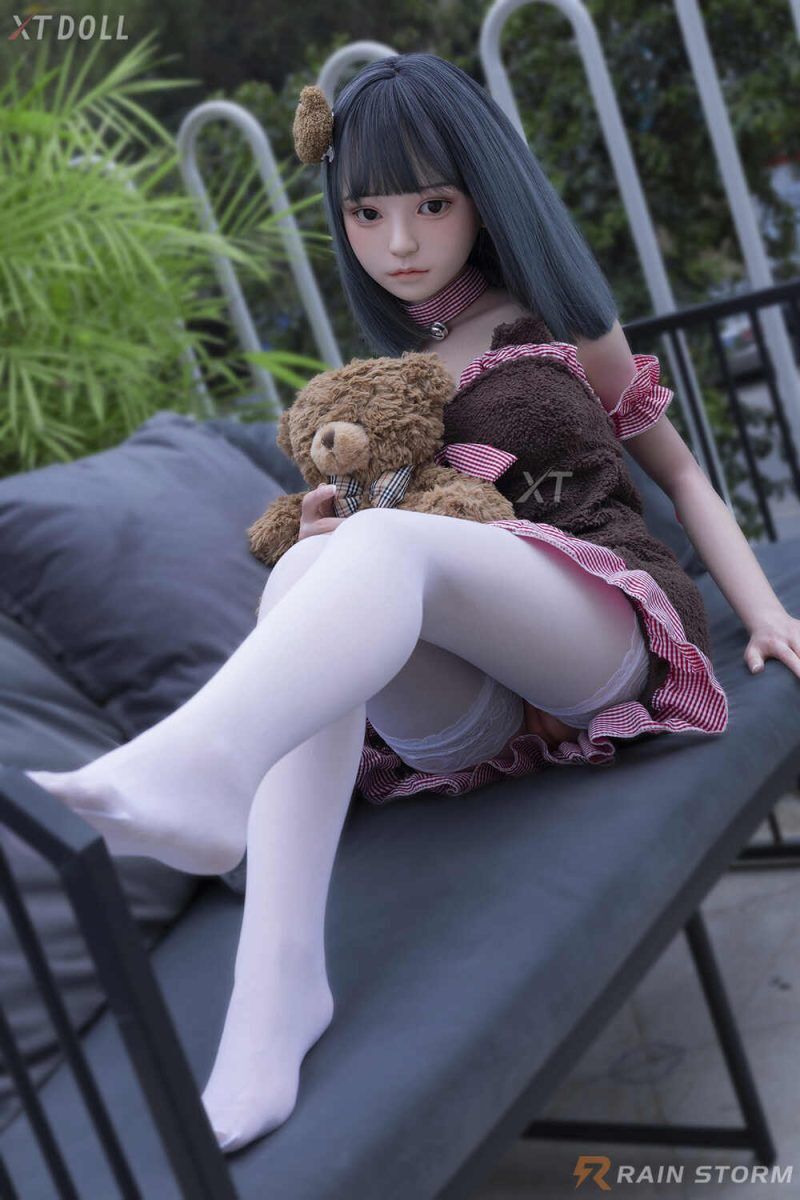 Picture of 150cm/4ft11 D-cup Silicone Sex Doll – Akira