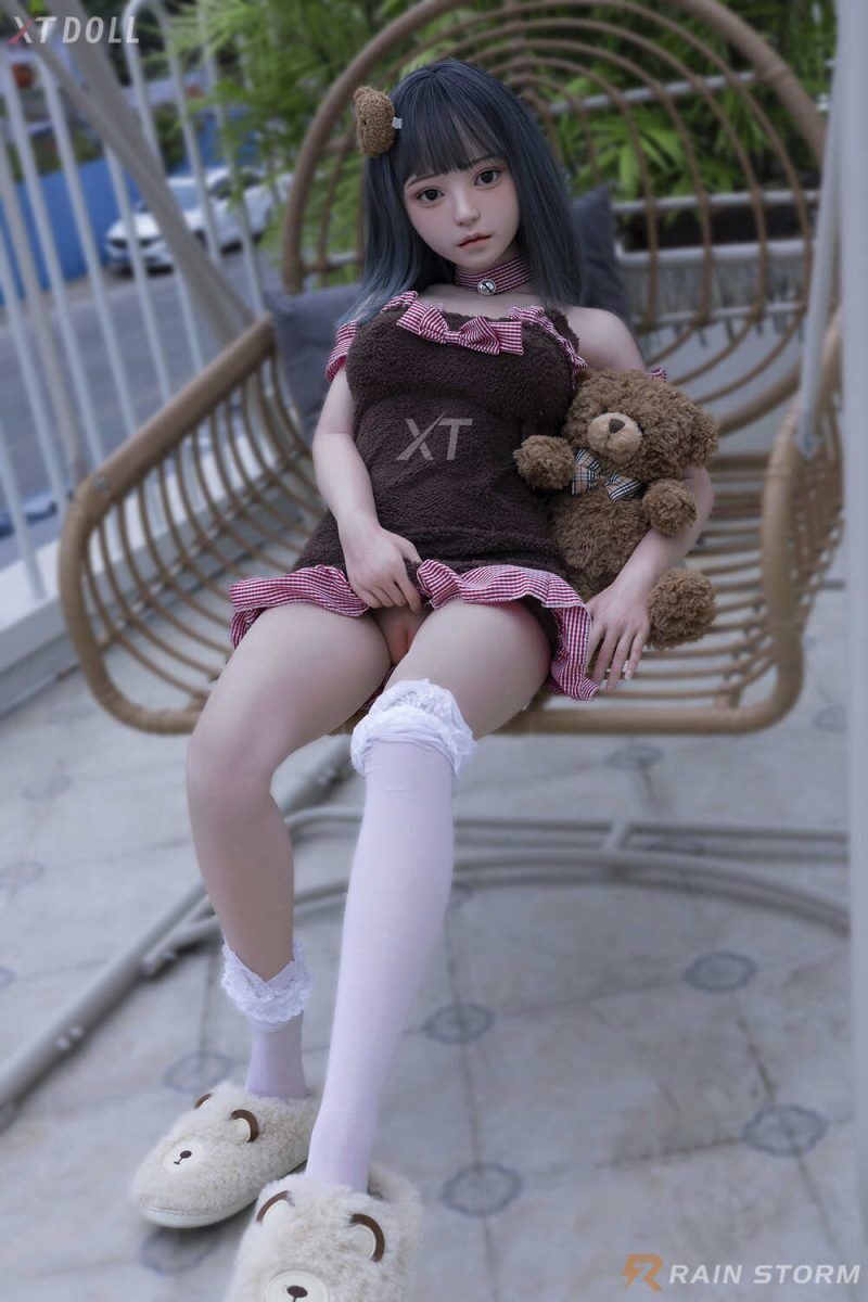 Picture of 150cm/4ft11 D-cup Silicone Sex Doll – Akira