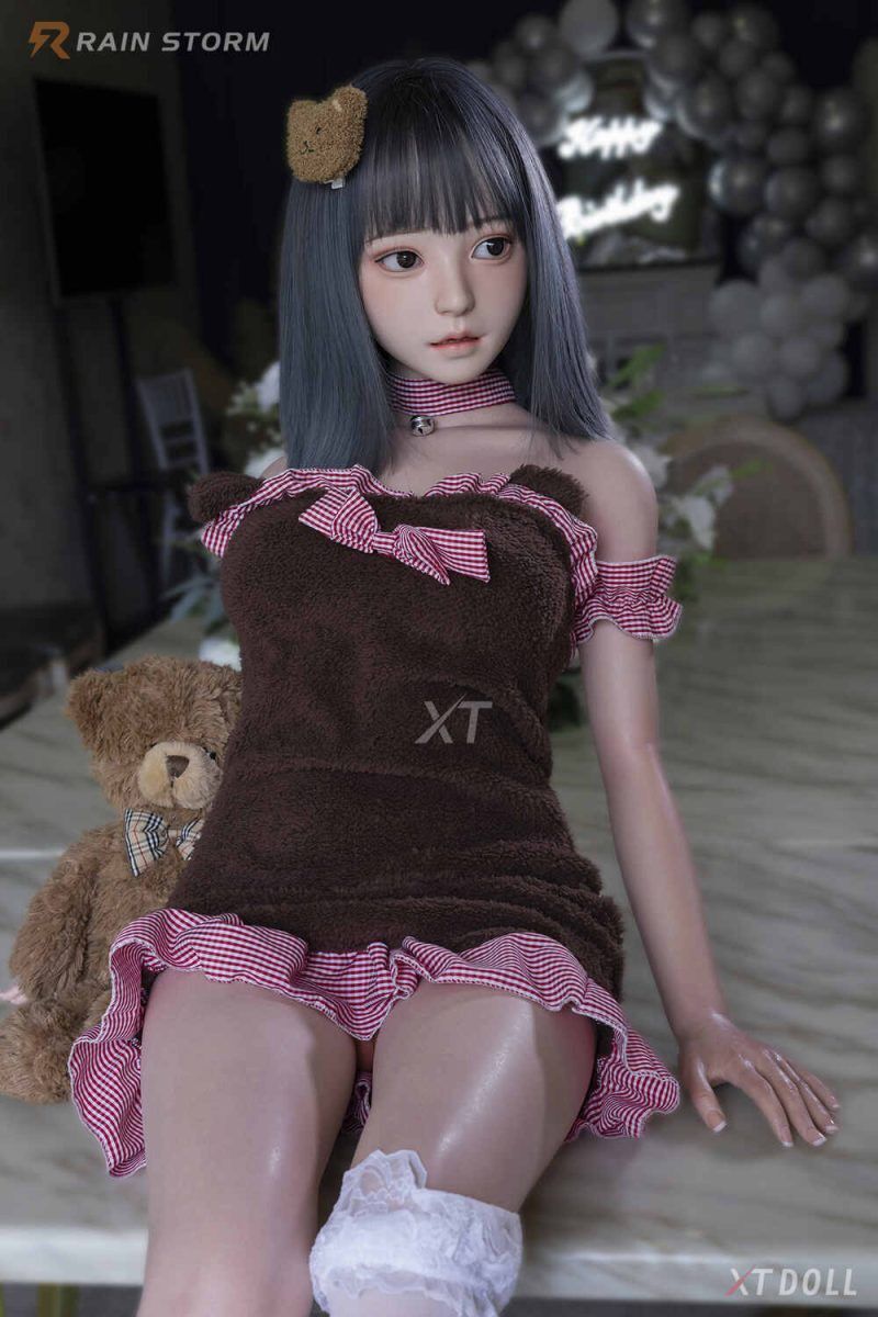Picture of 150cm/4ft11 D-cup Silicone Sex Doll – Akira
