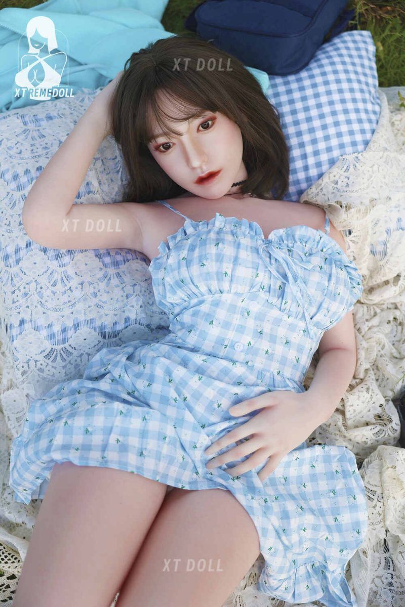 Picture of 150cm/4ft11 D-cup Silicone Sex Doll – Eleanor