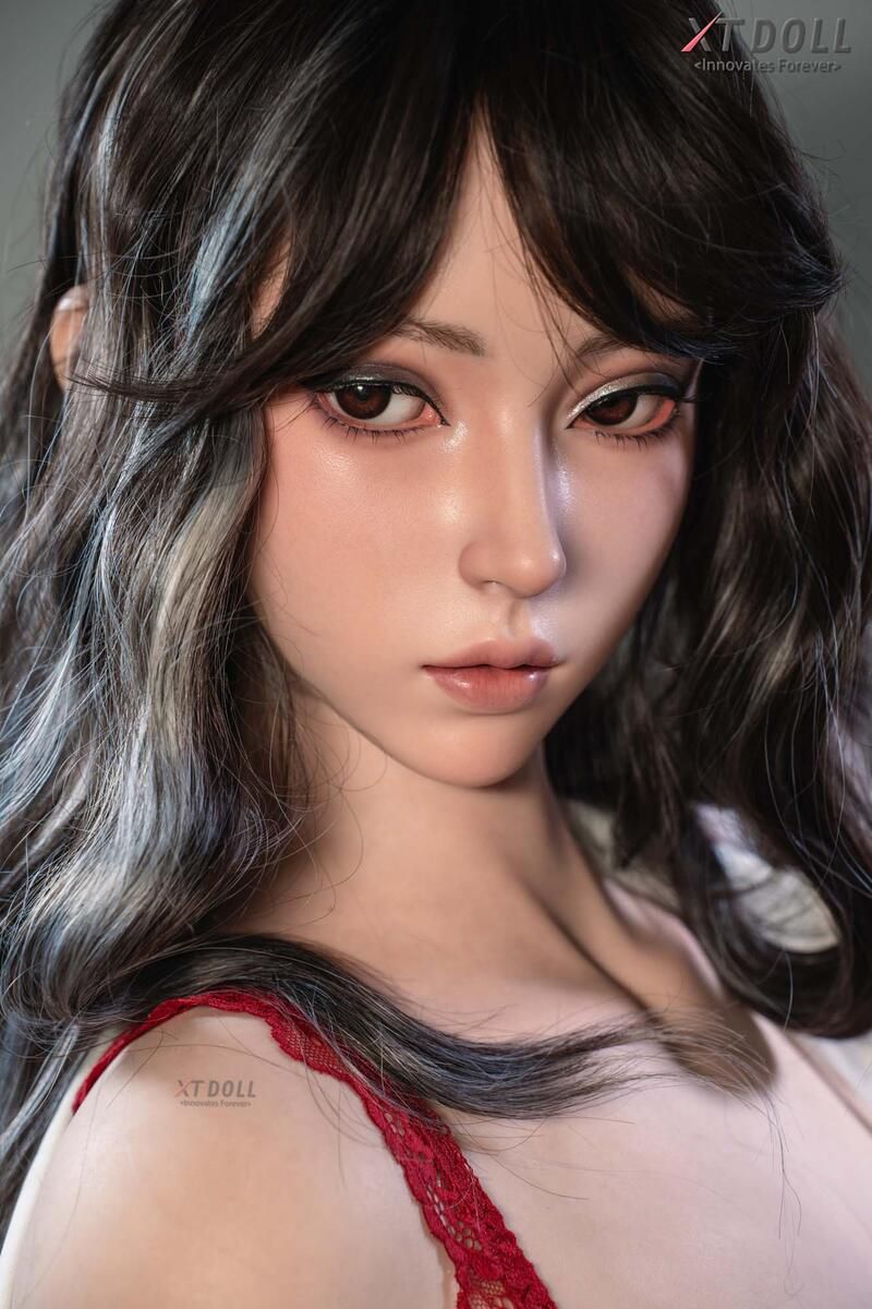 Picture of 165cm/5ft5 E-cup Silicone Sex Doll – Lucy
