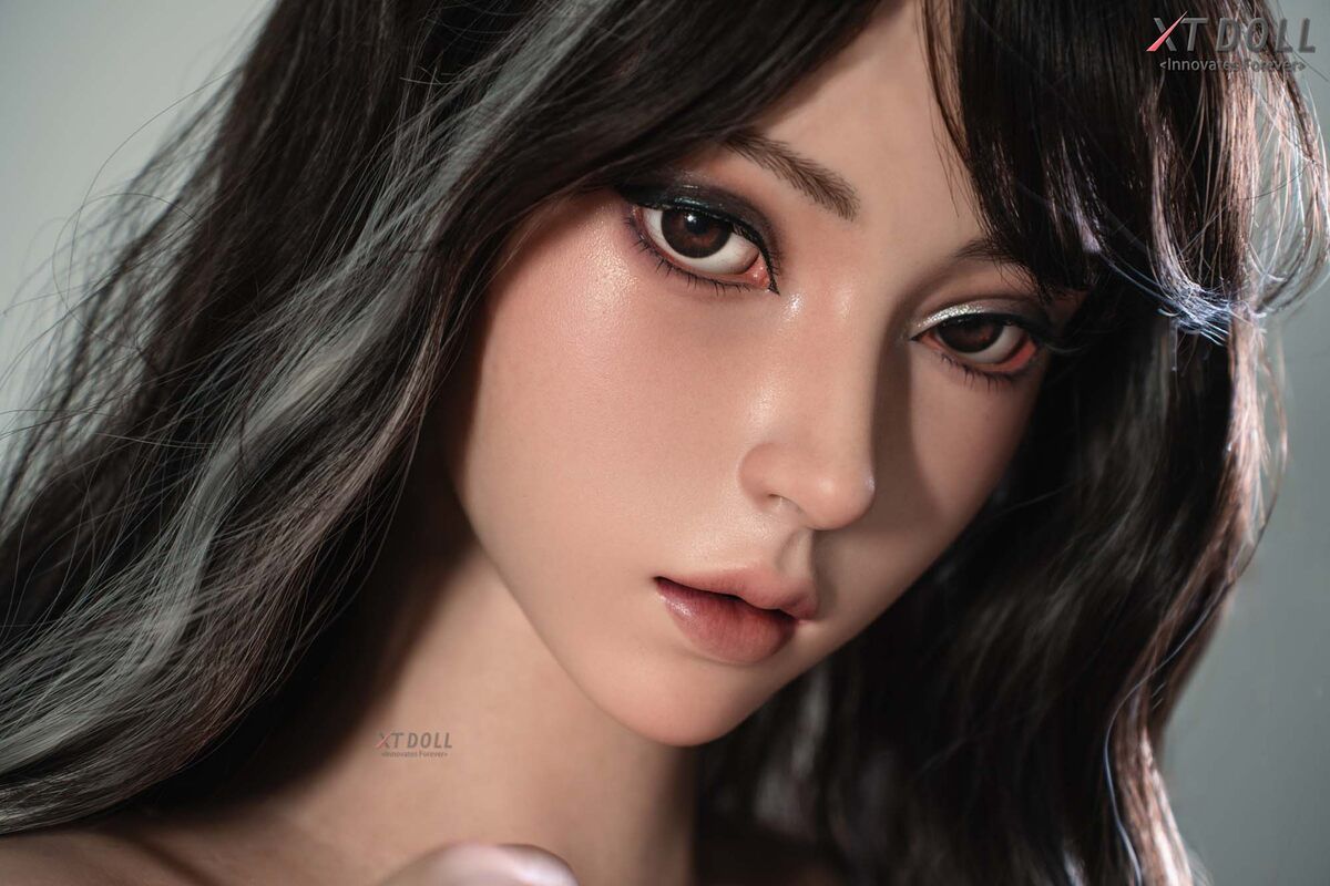 Picture of 165cm/5ft5 E-cup Silicone Sex Doll – Lucy