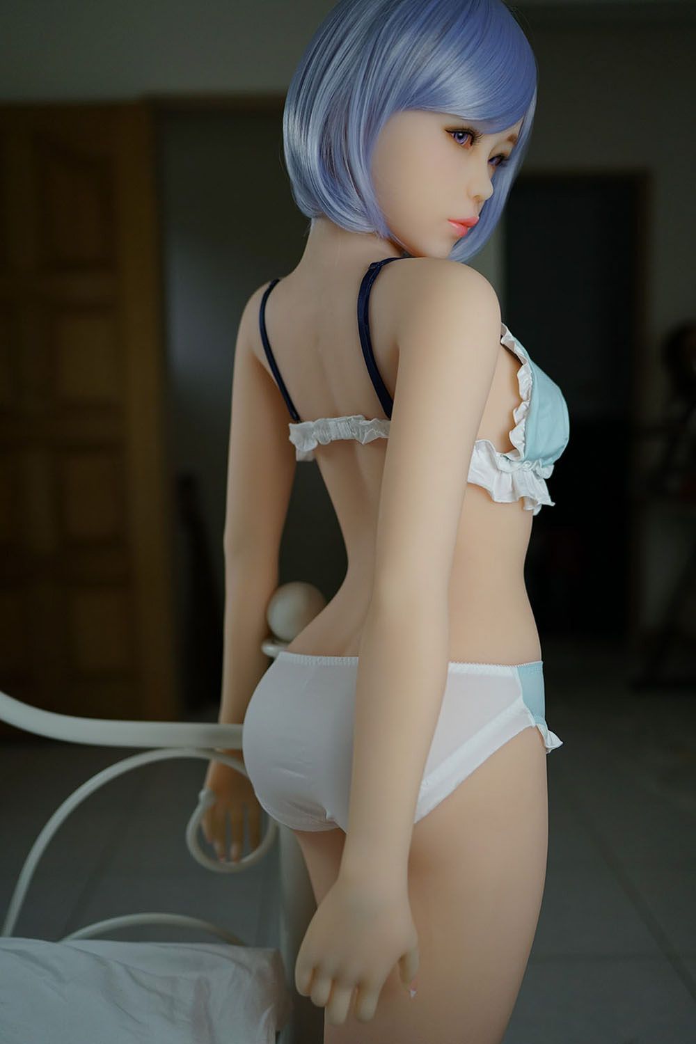 Picture of 150cm/4ft11 B-cup TPE Sex Doll – Akira