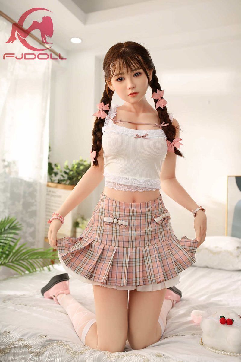 Picture of 168cm/5ft6 E-cup Silicone Sex Doll – Lily