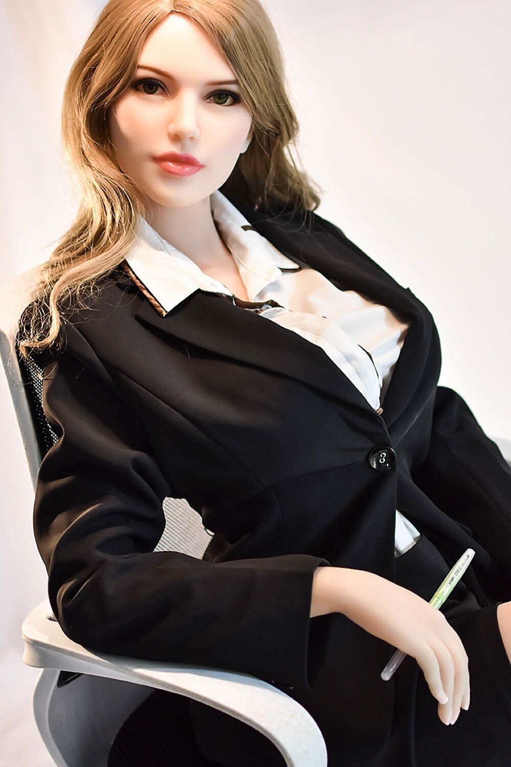 Picture of 165cm/5ft5 I-cup TPE Sex Doll – Remmel