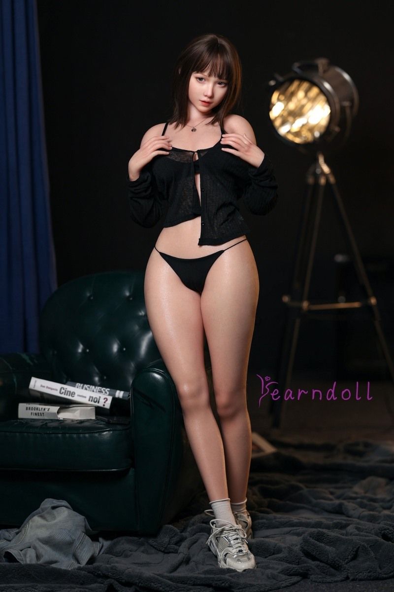 Picture of 165cm/5ft5 D-cup Silicone Sex Doll – Y401 (Real Skin Texture Version)