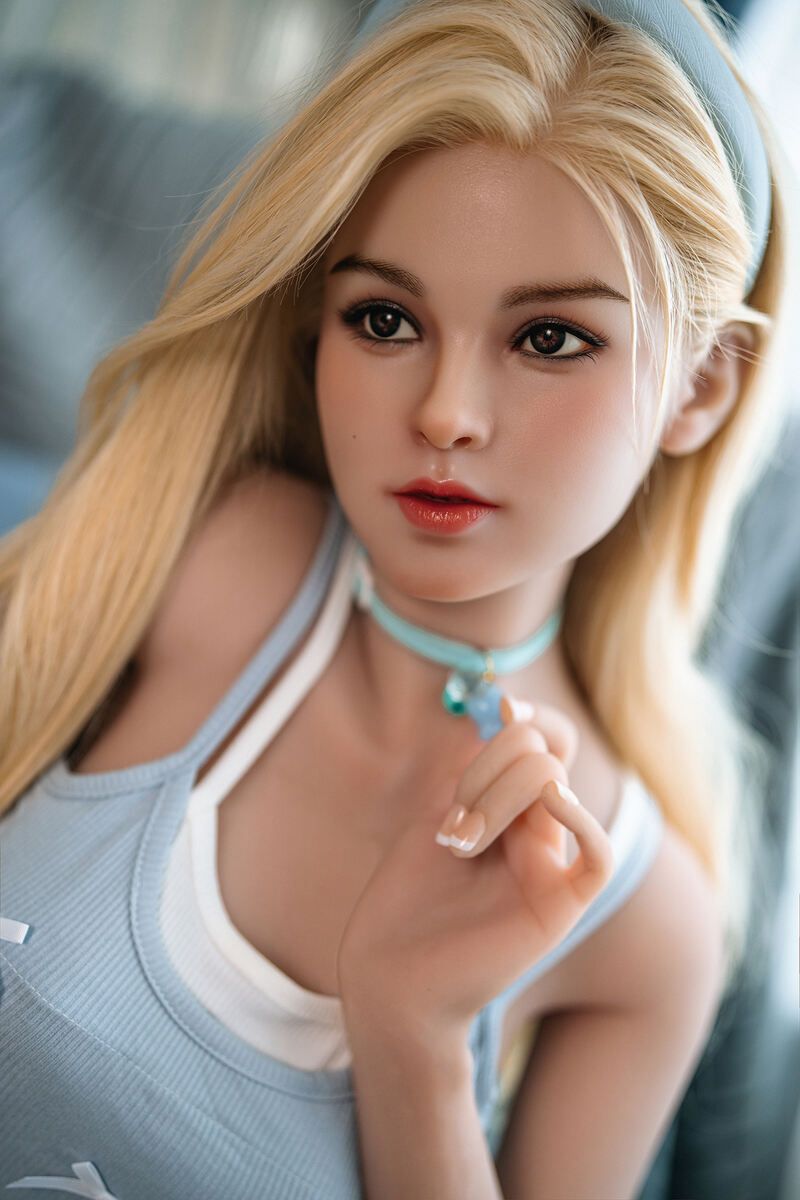 Picture of Sy Doll 148cm/4ft10 C-cup Silicone Head Sex Doll – Vornica