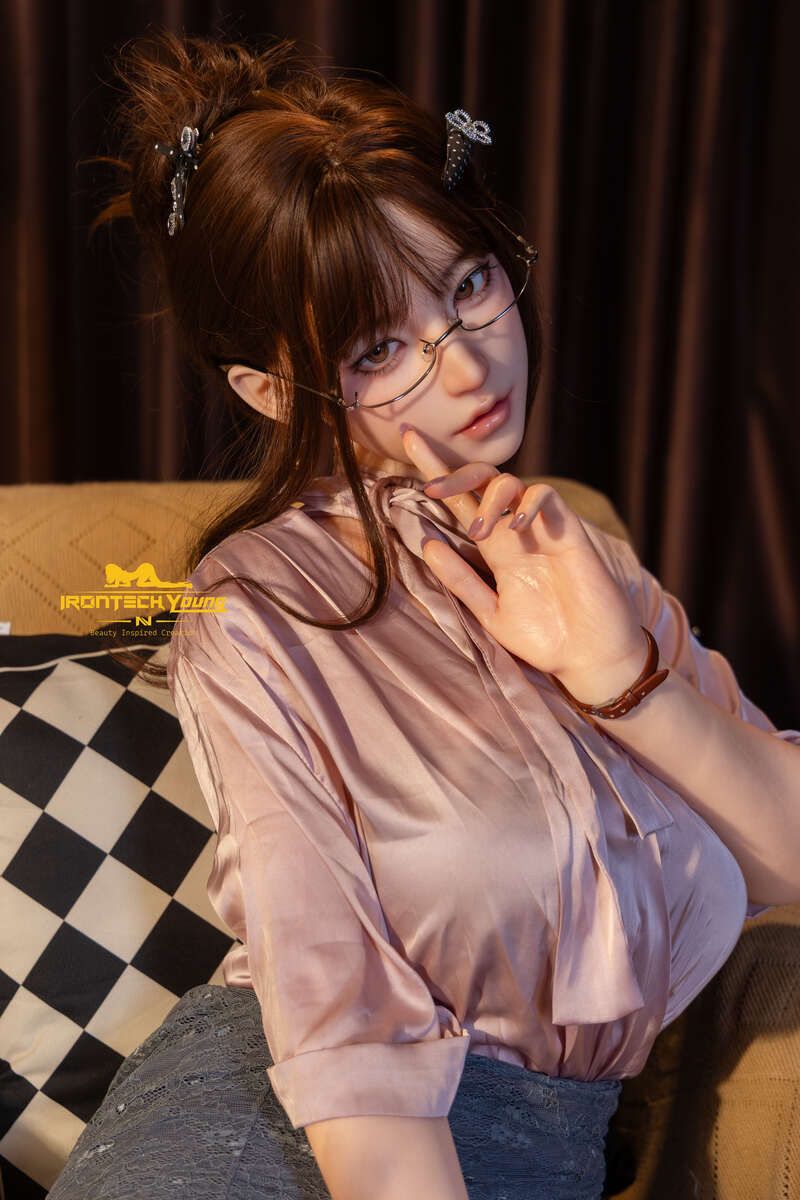 Picture of Irontech Doll [Young Series] 165Tcm/5ft5 G-cup Silicone Sex Doll – Sia