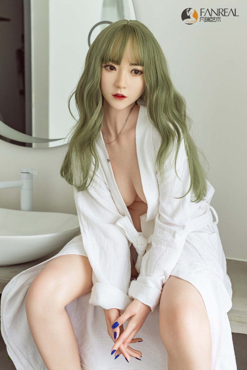 Picture of FanReal Silicone Sex Doll 158cm/5ft2 C-cup 33 KG FanReal Silicone Sex Doll – Qian