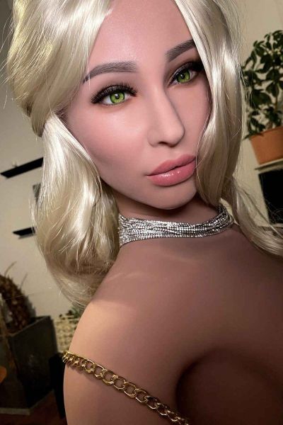 Picture of 170cm/5ft7 G-cup Silicone Head Sex Doll – Lauren Evans