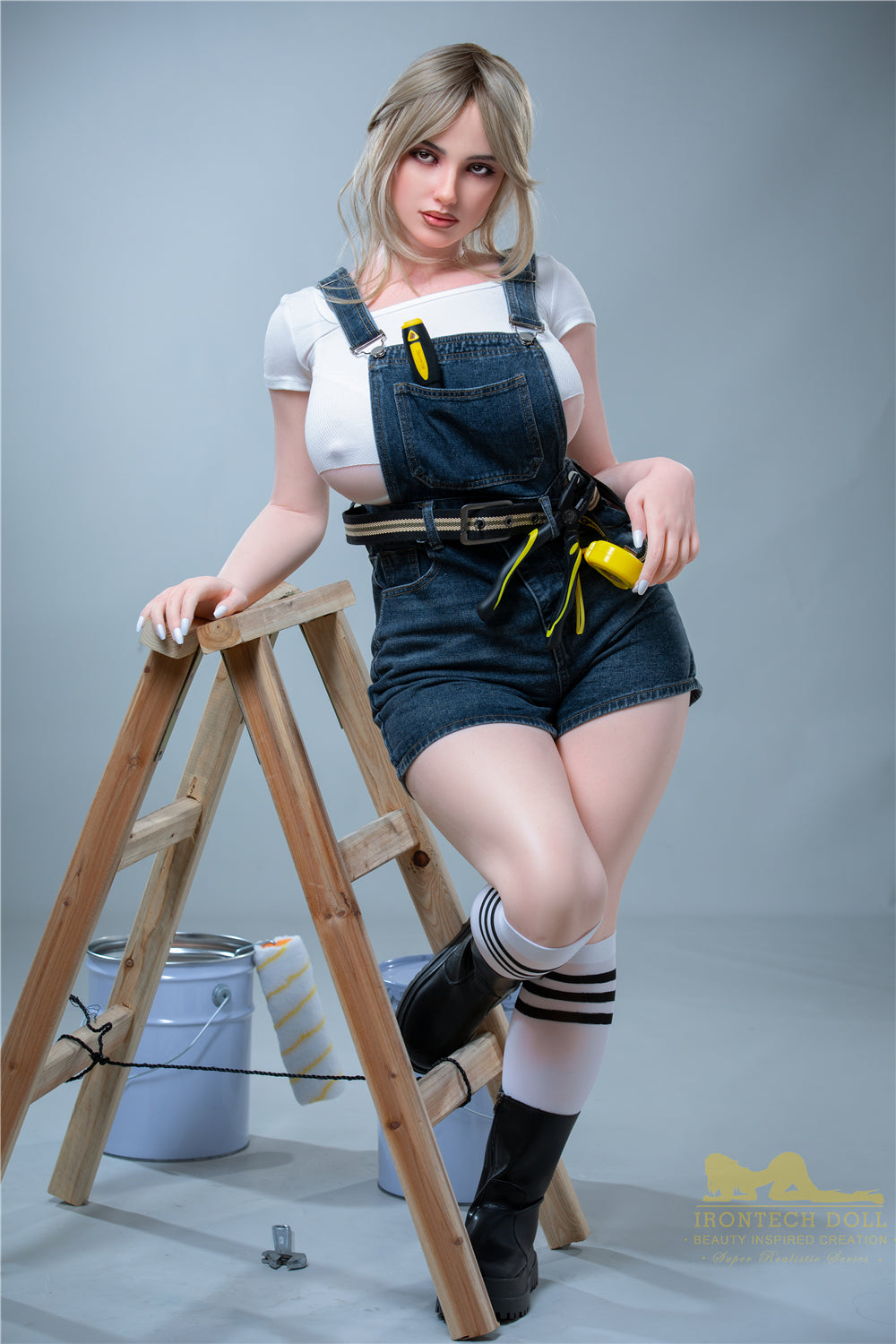 Picture of Irontech Silicone Sex Doll Luna S17(ROS Available): White Sex Doll (Full Silicone)