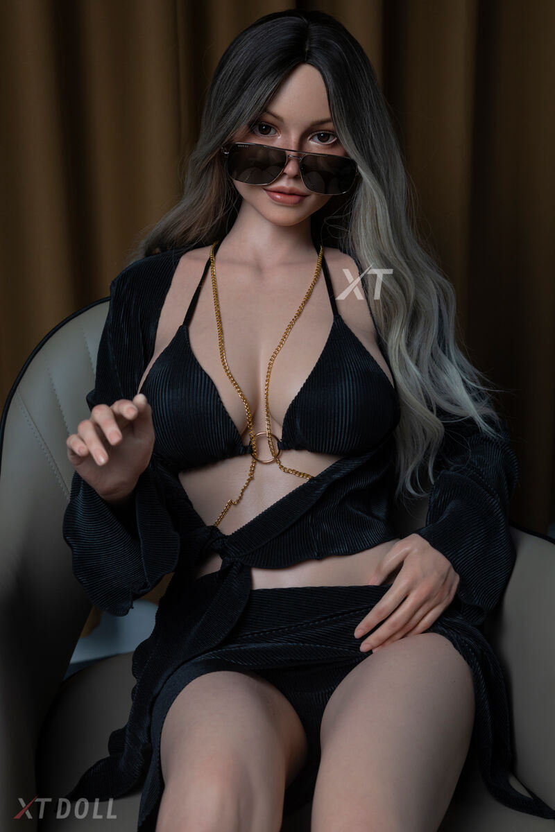Picture of XT Doll 165cm/5ft5 E-cup Silicone Sex Doll – Julie
