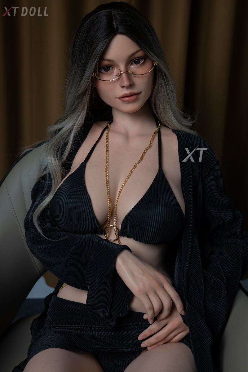 Picture of XT Doll 165cm/5ft5 E-cup Silicone Sex Doll – Julie