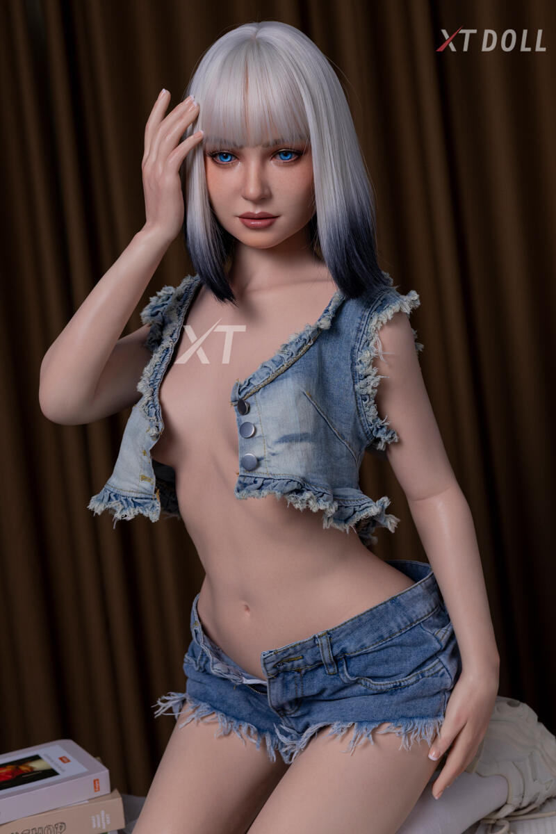 Picture of XT Doll 161cm/5ft3 B-cup Silicone Sex Doll – Natalie