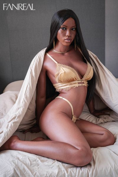 Picture of 173cm/5ft8 E-cup Silicone Sex Doll – Ellie