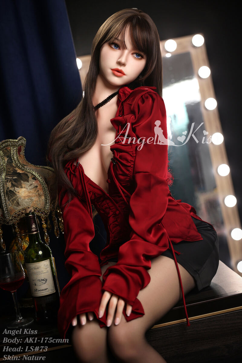 Picture of Angel kiss Doll 175cm/5ft9 D-cup Silicone Sex Doll – Roke Pica
