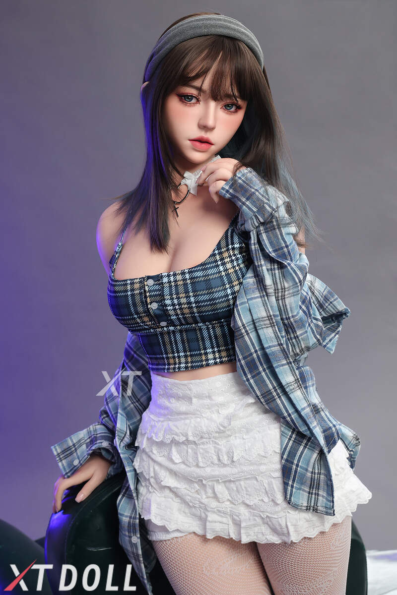 Picture of 164cm/5ft5 C-cup Silicone Sex Doll – Rino