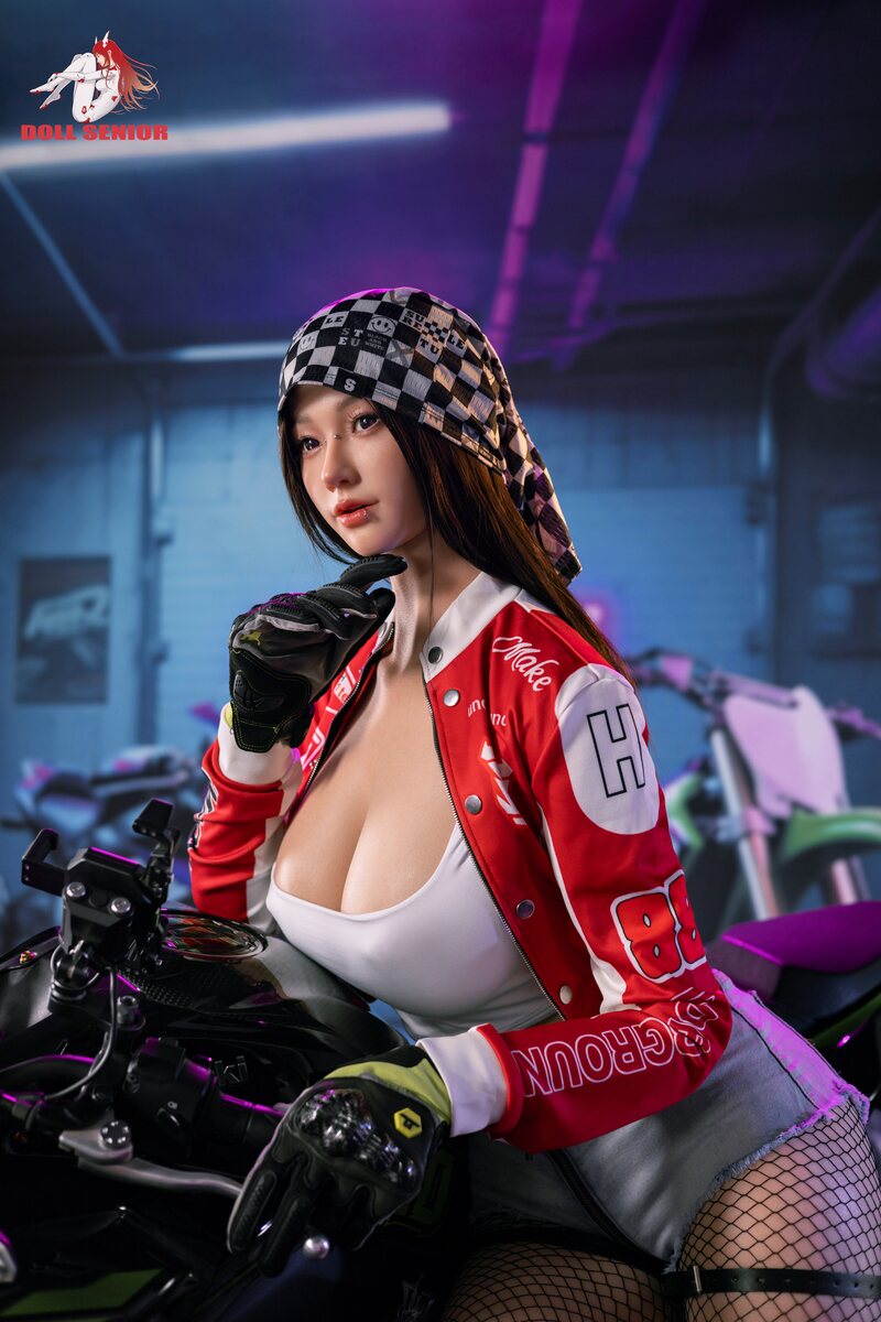 Picture of Doll Senior Silicone Sex Doll 170cm/5ft7 G-cup Silicone Sex Doll – Wuxue (Real Skin Texture Version)