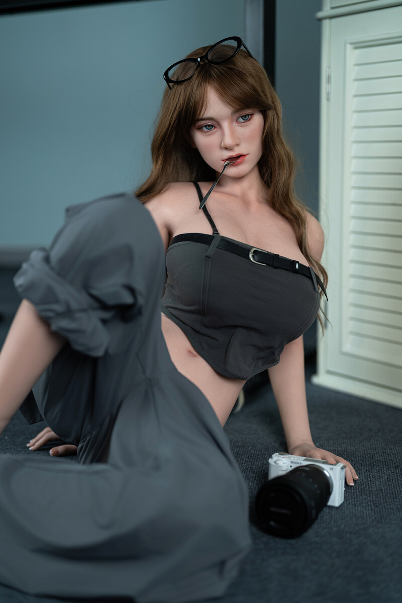 Picture of JX doll 170cm/5ft7 D-cup Silicone Head Sex Doll – M12