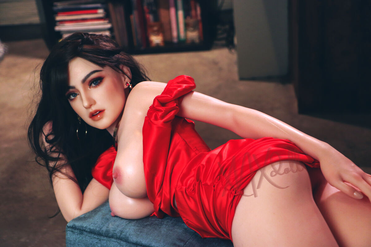 Picture of XNX Sino Doll 163cm/5ft4 E-cup Silicone Sex Doll – Amy Wallis