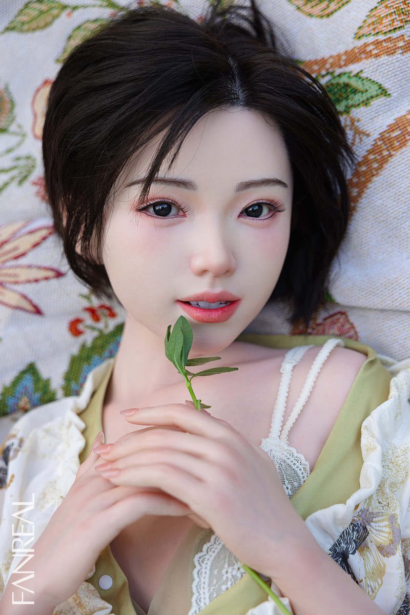 Picture of 153cm/5ft B-cup Silicone Sex Doll – Molly