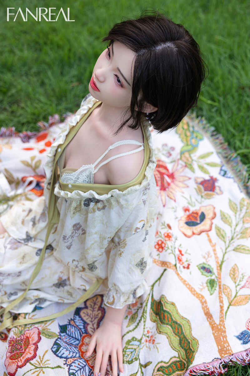 Picture of FanReal Silicone Sex Doll 153cm/5ft B-cup Silicone Sex Doll – Molly