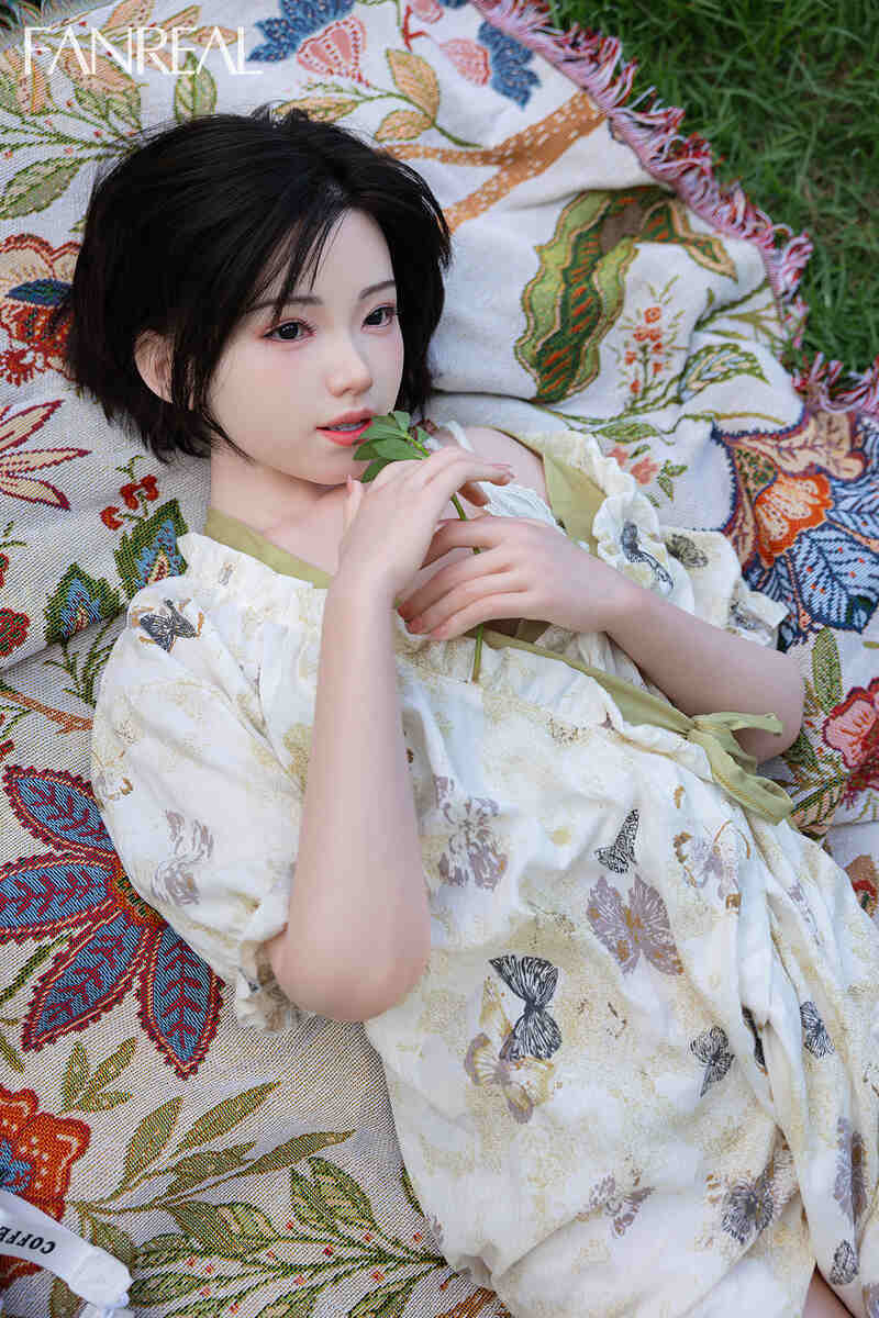 Picture of FanReal Silicone Sex Doll 153cm/5ft B-cup Silicone Sex Doll – Molly