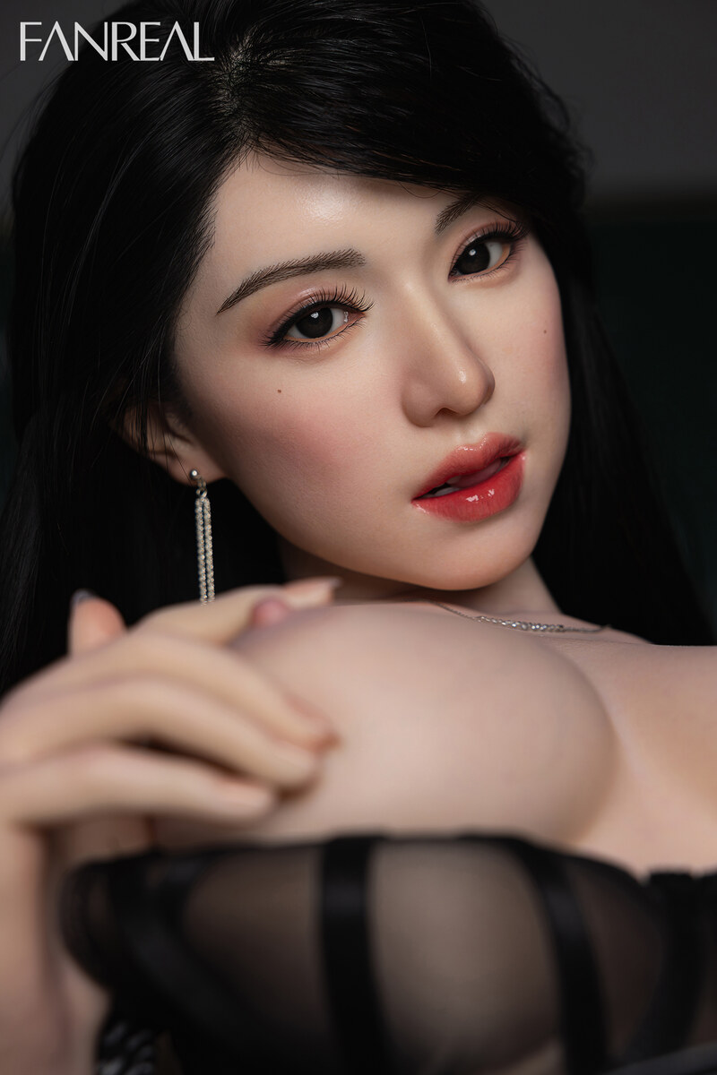 Picture of FanReal Doll (Real Skin Texture Version) 155cm/5ft1 F-cup Silicone Sex Doll – Kimmy