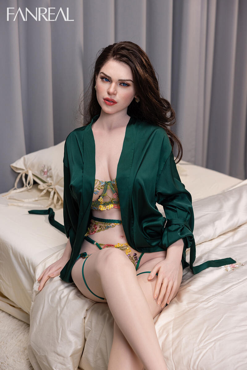 Picture of FanReal Silicone Sex Doll 155cm/5ft1 F-cup Female Silicone Sex Doll – Gina (Real Skin Texture Version)