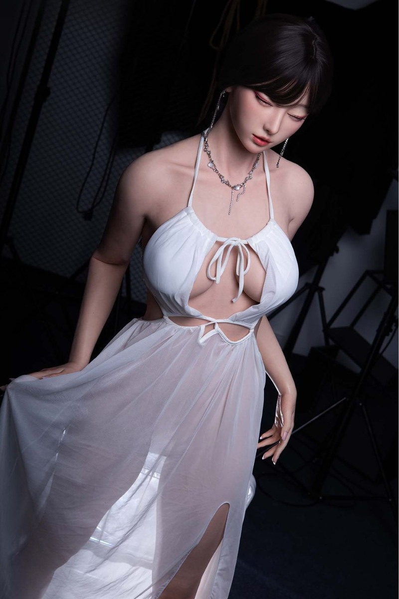 Picture of 169cm/5ft7 D-cup All-In-One Seamless Neck Silicone Sex Doll – 2番の氷