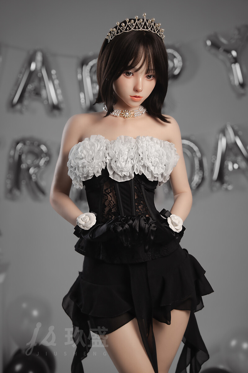 Picture of 148cm/4ft10 B-cup Silicone Sex Doll – Hina