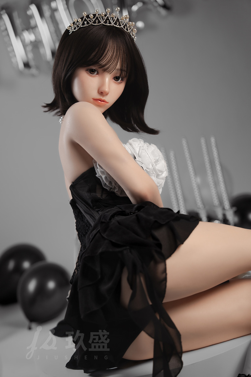 Picture of 148cm/4ft10 B-cup Silicone Sex Doll – Hina