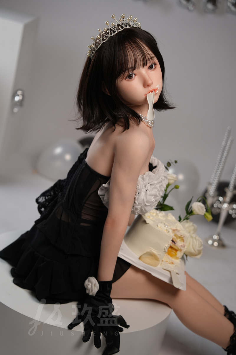 Picture of 148cm/4ft10 B-cup Silicone Sex Doll – Hina