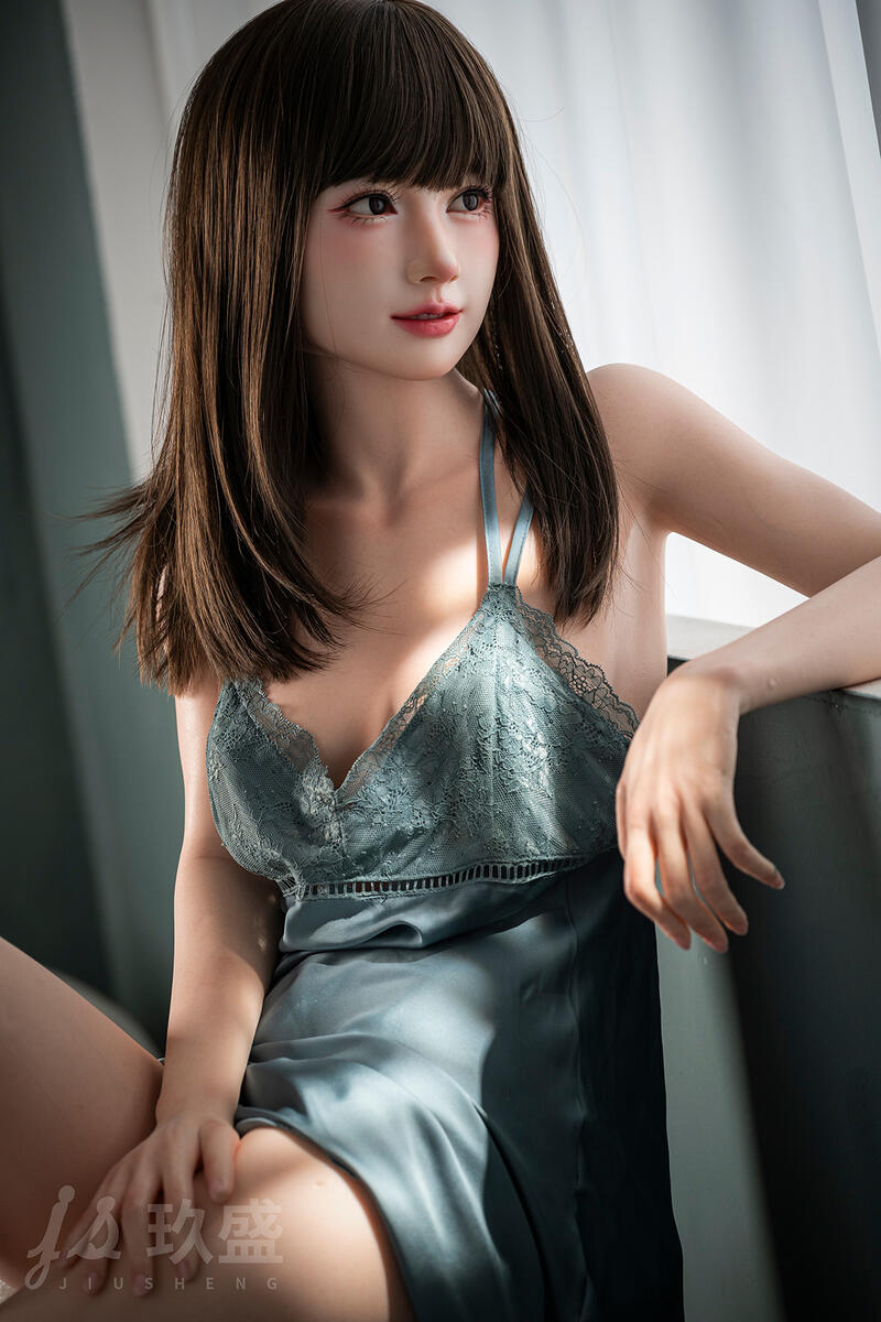 Picture of Jiusheng Silicone Sex Doll 156cm/5ft1 B-cup Silicone Sex Doll – Runa (Ultra-Light Version)