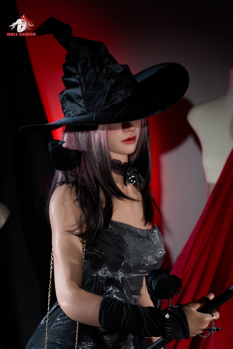Picture of Doll Senior 165cm/5ft5 B-cup Silicone Sex Doll – Wuxue (Real Skin Texture Version)