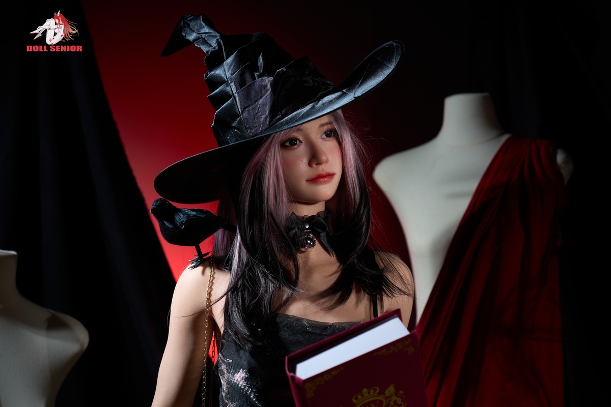 Picture of Doll Senior 165cm/5ft5 B-cup Silicone Sex Doll – Wuxue (Real Skin Texture Version)