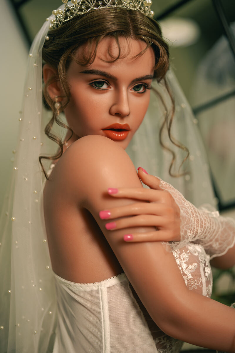 Picture of 158cm/5ft2 F-cup Silicone Sex Doll – Aricas [In Stock | US Only]