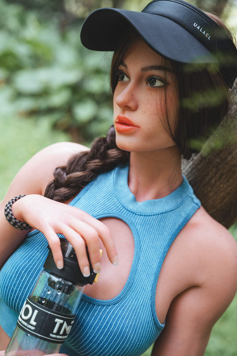 Picture of Top Fire Doll 176cm/5ft9 D-cup Silicone Sex Doll – Willa (Auto Blowjob) [In Stock | US Only]