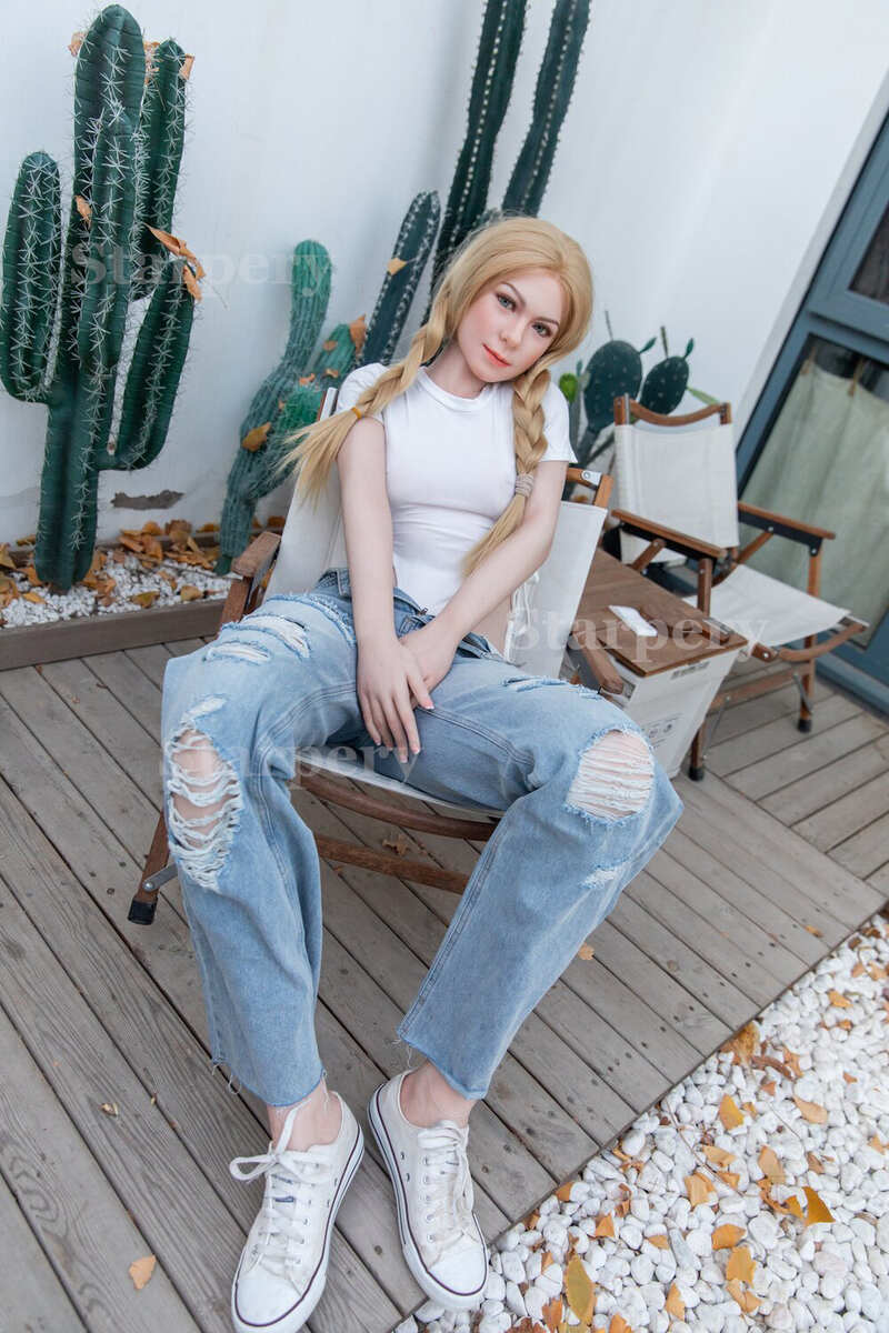 Picture of Starpery Doll 171cm/5ft7 A-cup Silicone Sex Doll – Imogen [In Stock | US Only] (W.R. 4.0 Version)