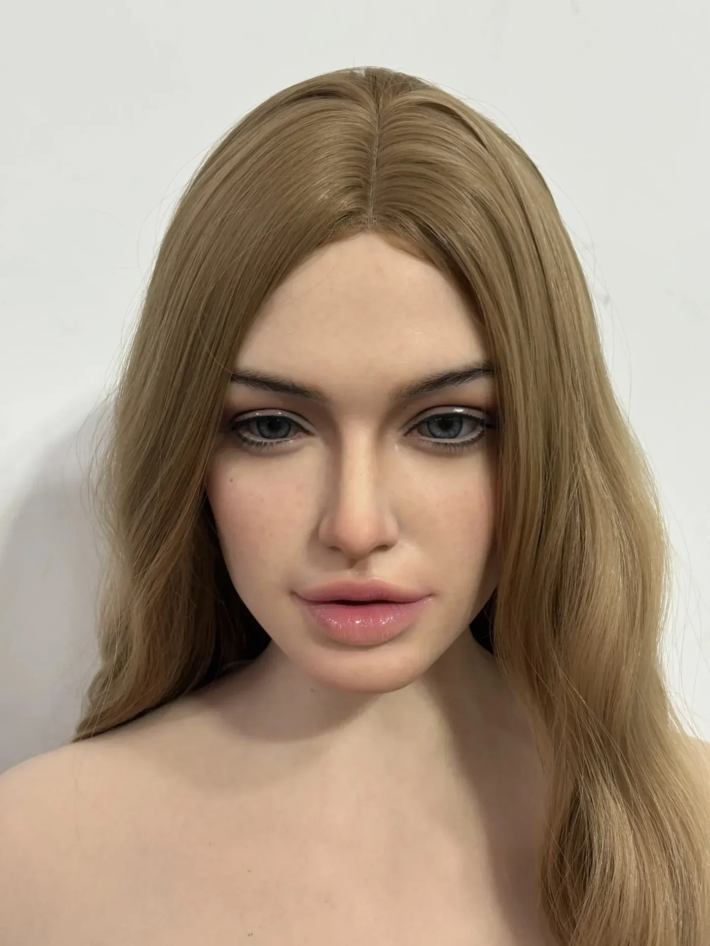 Picture of MMX Sex Doll Luna 168cm/5ft6 G-cup Silicone Sex Doll